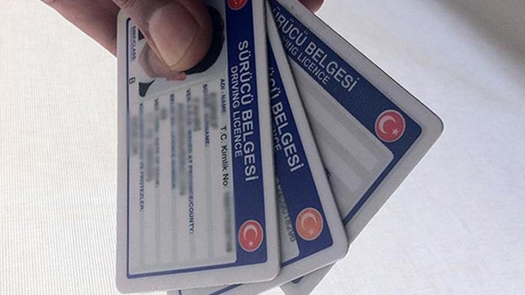 Sürücü belgeleri yenileniyor: Eski ehliyetler için son tarih 31 Temmuz