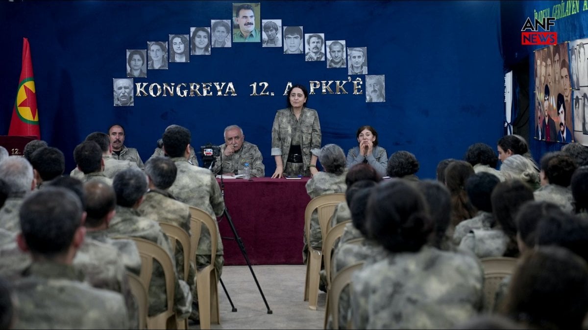 PKK kendini feshettiğini açıkladı
