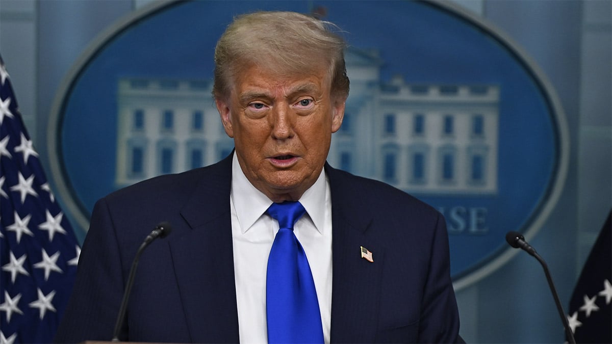 Trump'tan Suriye kararı: Yaptırımları kaldırıyor