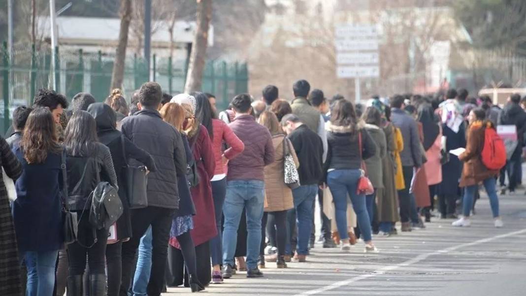 Avrupa Birliği Komisyonu'ndan Türkiye için korkutan tahmin: İşsizlik oranında üç yıl boyunca düzelme yok