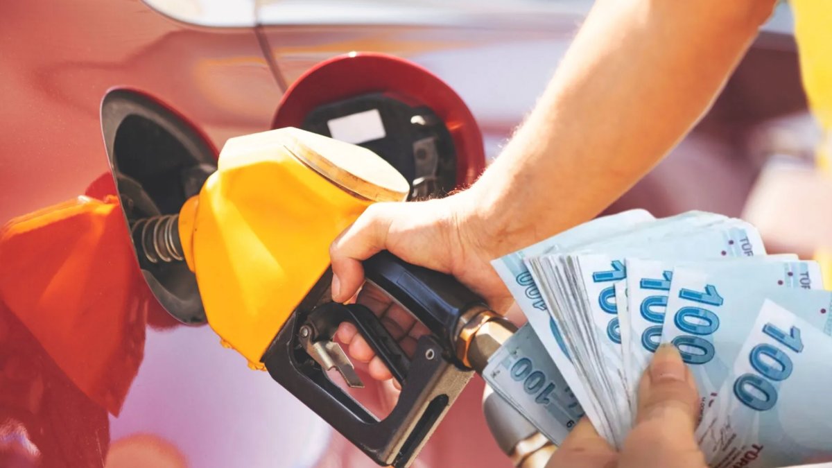 Motorin zammında son dakika: Dev zam iptal oldu, rakam değişti